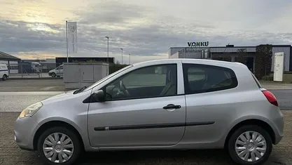 Occasion Renault Clio II 75 PK (55 kW) 2009 Hatchback