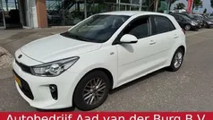 Wit Gebruikt 2020 Kia Rio Hatchback | € 16.950 (Eerlijke prijs)