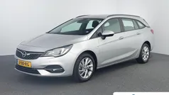 Gebruikt 2020 Opel Astra Edition Stationwagen | € 14.835 (Eerlijke prijs)