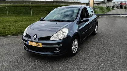 Occasion Renault Clio II Exception 98 PK (72 kW) 2007 Hatchback