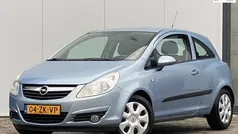 Blauw Gebruikt 2008 Opel Corsa Enjoy Hatchback | € 4.600 (Eerlijke prijs)