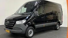 Zwart Gebruikt 2024 Mercedes Sprinter Van | € 37.490 (Eerlijke prijs)