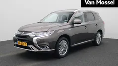 Gebruikt 2019 Mitsubishi Outlander P-HEV Intense+ SUV | € 21.900 (Eerlijke prijs)