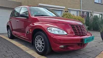 Rood Gebruikt 2002 Chrysler PT Cruiser Hatchback | € 2.650 (Eerlijke prijs)