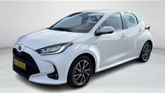 Wit Gebruikt 2020 Toyota Yaris Hybrid Hatchback | € 20.400 (Eerlijke prijs)