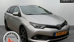 Gebruikt 2019 Toyota Auris Hatchback | € 16.545 (Eerlijke prijs)