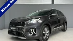 Grijs Gebruikt 2021 Kia Niro SUV | € 26.190 (Eerlijke prijs)