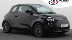 Zwart Gebruikt 2022 Fiat 500e Icon Hatchback | € 17.950 (Eerlijke prijs)