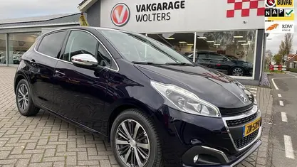 Blauw Occasion 2019 Peugeot 208 Allure Hatchback | € 11.950 (Eerlijke prijs)