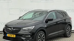 Zwart Gebruikt 2020 Opel Grandland X Ultimate SUV | € 23.900 (Eerlijke prijs)