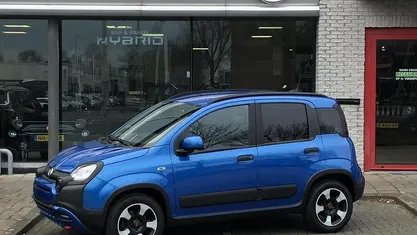Occasion Fiat Panda Cross Cross 2026 Blauw Hatchback