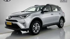 Grijs Gebruikt 2017 Toyota RAV4 Hybrid SUV | € 24.995 (Eerlijke prijs)