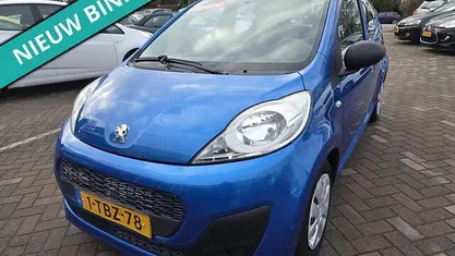 Occasion 2014 Peugeot 107 Access Hatchback | € 1.999 (Goede deal)