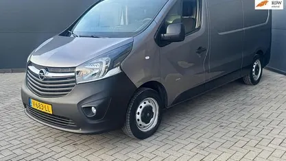 Occasion Opel Vivaro Edition 121 PK (88 kW) 2018  (metallic) MPV