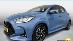 Gebruikt 2021 Toyota Yaris Hybrid Hatchback | € 19.450 (Eerlijke prijs)