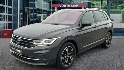 Gebruikt 2021 VW Tiguan Life SUV | € 30.950 (Super prijs)