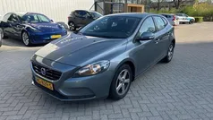 Grijs Gebruikt 2015 Volvo V40 Business Edition Stationwagen | € 6.950 (Eerlijke prijs)