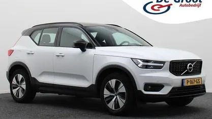 Gebruikt 2018 Volvo XC40 Inscription SUV | € 25.950 (Eerlijke prijs)