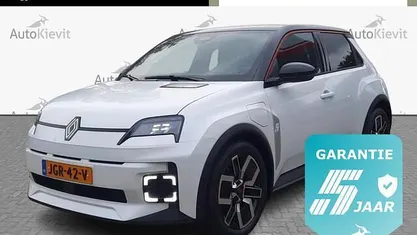 Gebruikt 2025 Renault R5 Komfort Hatchback | € 31.950 (Goede deal)