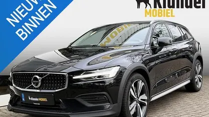 Occasion Volvo V60 CC 250 PK (183 kW) 2022 Zwart Stationwagen