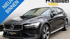 Gebruikt 2022 Volvo V60 CC Stationwagen | € 33.950 (Super prijs)