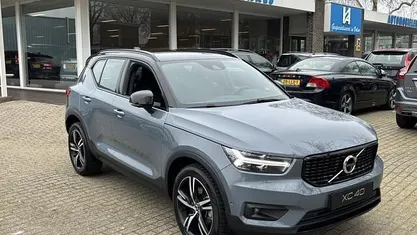 Occasion 2022 Volvo XC40 R-Design SUV | € 35.900 (Eerlijke prijs)