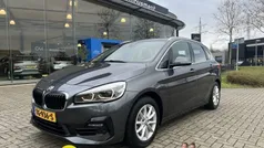 Grijs Gebruikt 2018 BMW 218 Executive Stationwagen | € 19.945 (Eerlijke prijs)
