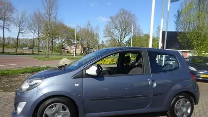 Occasion 2007 Renault Twingo Authentique Hatchback | € 1.499 (Eerlijke prijs)