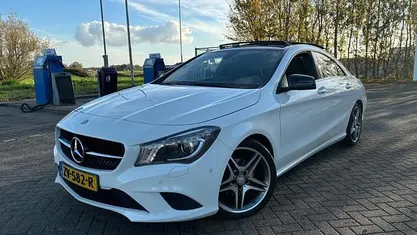 Occasion 2015 Mercedes CLA180 OrangeArt Edition Sedan | € 16.499 (Eerlijke prijs)