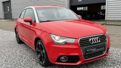 Rood, metallic lak Gebruikt 2011 Audi A1 Proline Hatchback | € 7.950 (Super prijs)