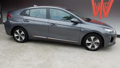 Occasion Hyundai Ioniq Comfort 103 kW (141 PK) 2018 Grijs, metallic lak Hatchback