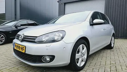 Occasion VW Golf VI Trendline 105 PK (77 kW) 2010 Grijs Hatchback