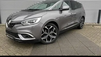 Gebruikt 2022 Renault Grand Scénic IV Techno MPV | € 23.745 (Eerlijke prijs)