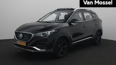 Zwart Gebruikt 2019 MG ZS Luxury Sedan | € 12.995 (Eerlijke prijs)