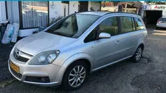 Grijs Gebruikt 2007 Opel Zafira MPV | € 1.700 (Goede deal)
