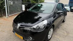 Zwart Gebruikt 2013 Renault Clio R.S. Collection Hatchback | € 5.749 (Eerlijke prijs)