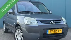 Grijs Gebruikt 2007 Peugeot Partner MPV | € 2.499 (Eerlijke prijs)