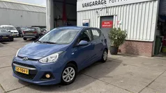 Blauw Gebruikt 2015 Hyundai i10 Comfort Hatchback | € 6.950 (Eerlijke prijs)