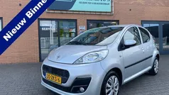 Grijs, metallic lak Gebruikt 2012 Peugeot 107 Active Hatchback | € 4.499 (Eerlijke prijs)