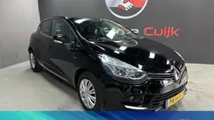Zwart Gebruikt 2017 Renault Clio IV LIMITED Hatchback | € 8.480 (Goede deal)