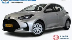 Grijs Gebruikt 2021 Toyota Yaris Hybrid Active Hatchback | € 18.450 (Eerlijke prijs)