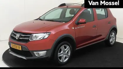 Occasion Dacia Sandero Lauréate 90 PK (66 kW) 2014 Hatchback