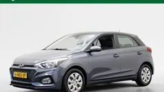 Grijs Gebruikt 2020 Hyundai i20 Comfort Hatchback | € 16.950 (Eerlijke prijs)