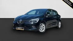 Zwart, metallic lak Gebruikt 2021 Renault Clio V Intens Hatchback | € 13.950 (Eerlijke prijs)