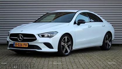 Occasion Mercedes CLA180 Luxury 136 PK (100 kW) 2022 Wit Sedan