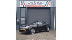 Gebruikt 2011 Alfa Romeo Giulietta Distinctive Hatchback | € 7.950 (Eerlijke prijs)