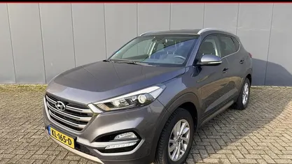 Occasion Hyundai Tucson GO! 132 PK (97 kW) 2016 Grijs SUV