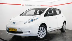 Wit Gebruikt 2014 Nissan Leaf Visia Hatchback | € 5.744 (Eerlijke prijs)