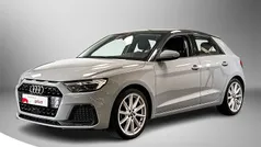 Grijs Gebruikt 2022 Audi A1 Sportback S-Line Hatchback | € 23.995 (Eerlijke prijs)