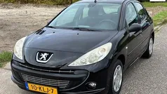 Zwart Gebruikt 2010 Peugeot 206 CC Cabriolet | € 2.249 (Eerlijke prijs)